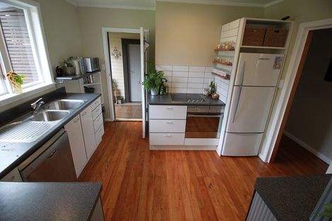 Photo of property in 7 Percival Road, Paraparaumu Beach, Paraparaumu, 5032