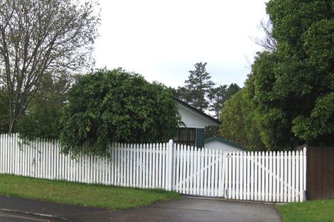 Photo of property in 7 Quincey Place, Massey, Auckland, 0614