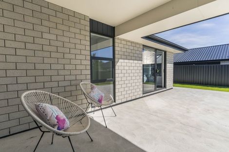 Photo of property in 9 Petre Lane, East Taieri, 9024