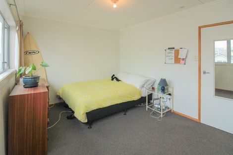 Photo of property in Victoria Court, 11/4u Queen Street, Mount Victoria, Wellington, 6011