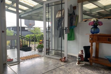 Photo of property in 52 Mount Herbert Road, Waipukurau, 4200