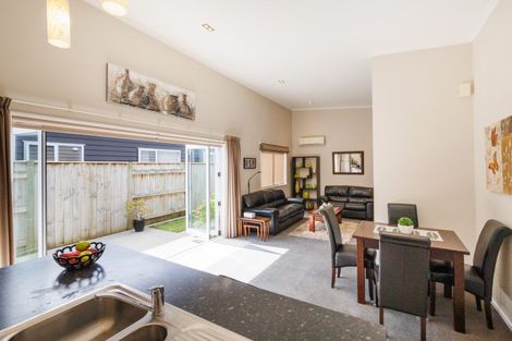 Photo of property in 10 Galea Grove, Kelvin Grove, Palmerston North, 4414