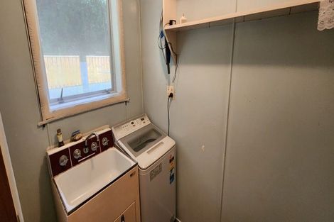 Photo of property in 14a Brixham Place, Merrilands, New Plymouth, 4312