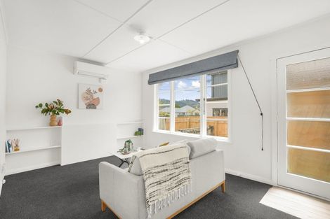 Photo of property in 1/3 Huia Grove, Elderslea, Upper Hutt, 5018