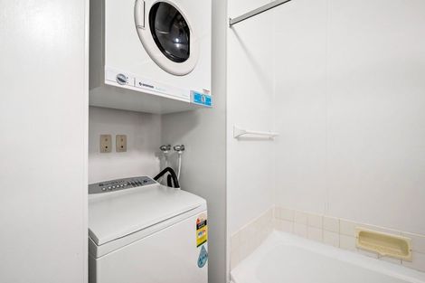 Photo of property in Hobson Court Flats, 19/70u Hobson Street, Thorndon, Wellington, 6011