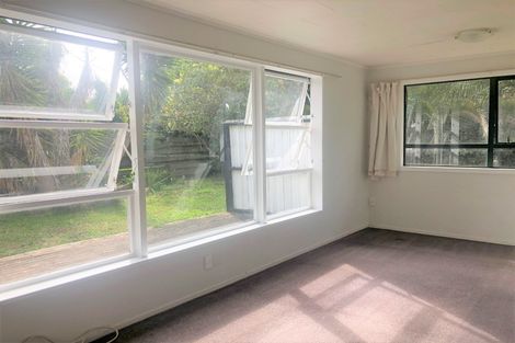 Photo of property in 19 Takanini School Road, Takanini, 2112