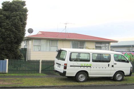 Photo of property in 6 Enfield Street, Nawton, Hamilton, 3200