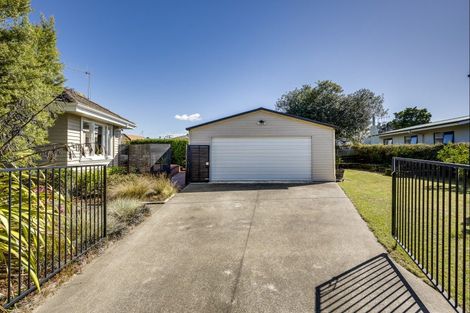 Photo of property in 43 Neeve Road, Taradale, Napier, 4112