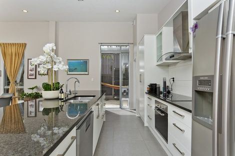 Photo of property in 14a Glenvar Road, Torbay, Auckland, 0630