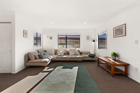 Photo of property in 68 Park Road, Greenmeadows, Napier, 4112