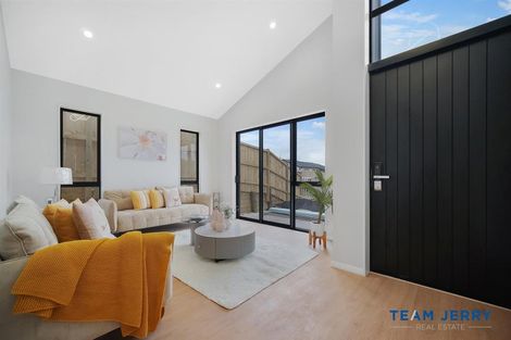 Photo of property in 30 Paihere Street, Huapai, 0810