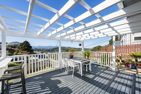 Photo of property in 93b Farnham Street, Mornington, Wellington, 6021