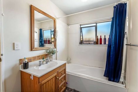 Photo of property in 25 Manuka Street, Mairehau, Christchurch, 8013