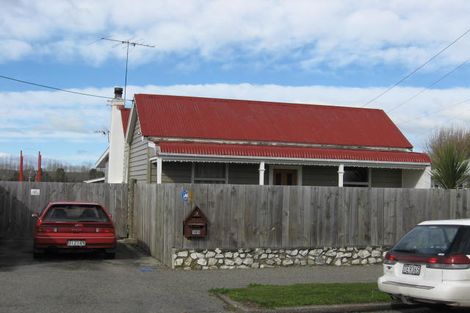 Photo of property in 105 Makoura Road, Masterton, 5810