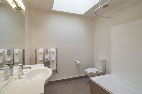 Photo of property in 5/315 Montreal Street, Christchurch Central, Christchurch, 8013