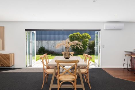Photo of property in 72 Mauger Drive, Heathcote Valley, Christchurch, 8022
