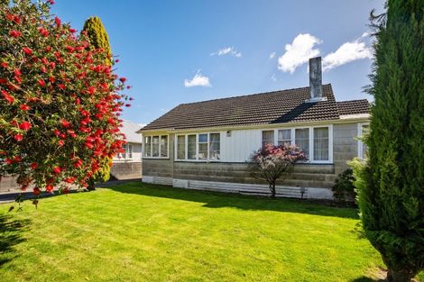 Photo of property in 1243 High Street, Taita, Lower Hutt, 5011
