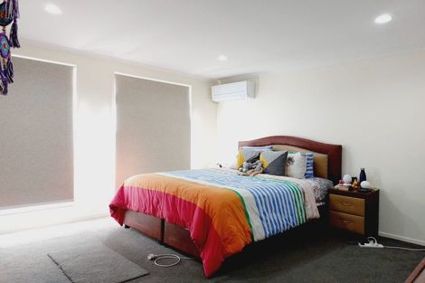 Photo of property in 8 Reins Road, Takanini, 2112