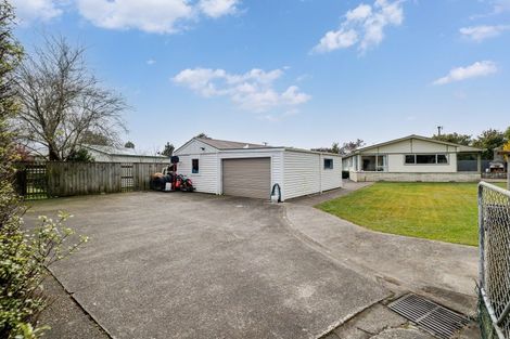 Photo of property in 52 Wakeman Street, Pahiatua, 4910
