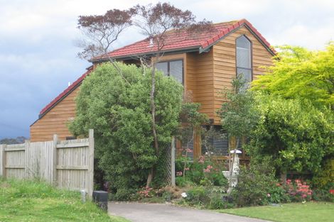 Photo of property in 2 Margaret Drive, Omokoroa, 3114