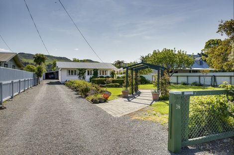 Photo of property in 36 Airini Road, Waimarama, Havelock North, 4294
