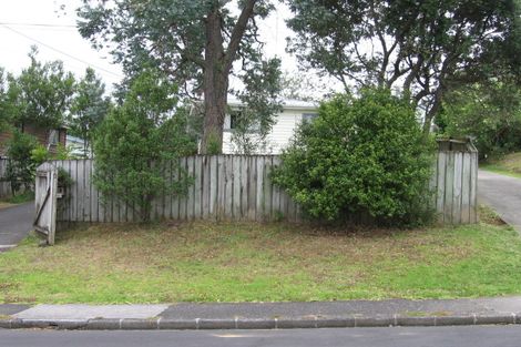 Photo of property in 2/35 Roberts Road, Glenfield, Auckland, 0629