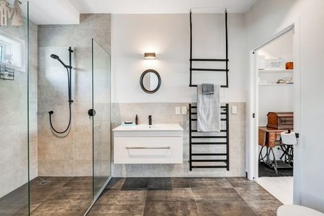 Photo of property in 487 Hibiscus Coast Highway, Orewa, 0931