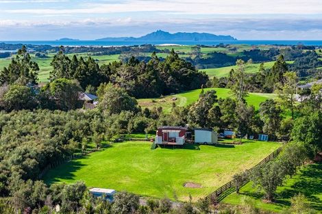 Photo of property in 134 Cames Road, Mangawhai, 0975