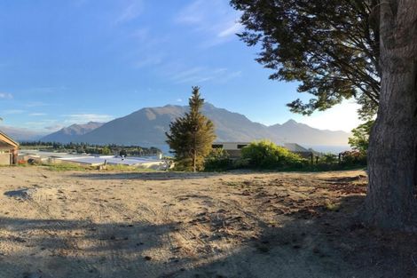 Photo of property in 8 Kent Street, Queenstown, 9300