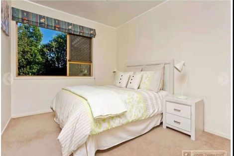 Photo of property in 17 Hollyhock Place, Browns Bay, Auckland, 0630