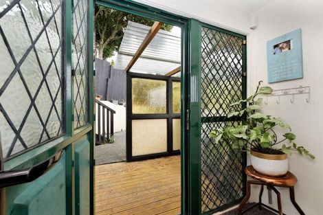 Photo of property in 53 Don Buck Road, Massey, Auckland, 0614