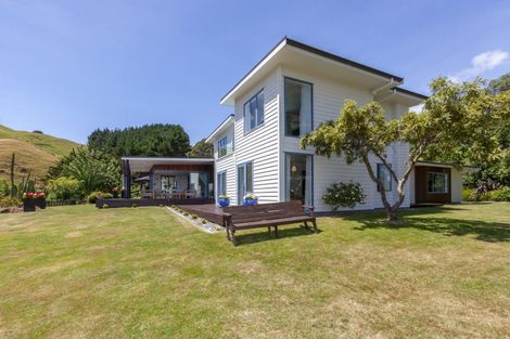 Photo of property in 105 Waterfall Road, Paraparaumu, 5032