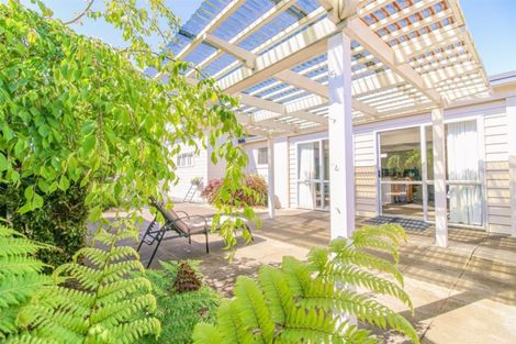 Photo of property in 2/2 Alma Road, Gonville, Whanganui, 4501