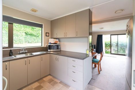Photo of property in 12 Makatote Grove, Churton Park, Wellington, 6037