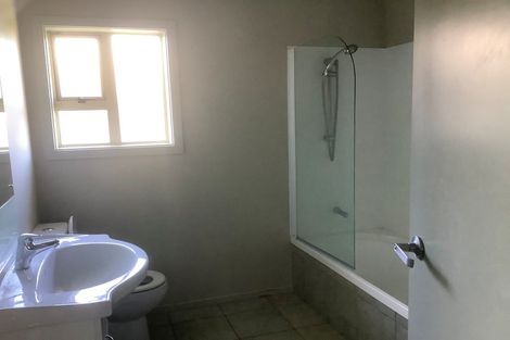 Photo of property in Henry Russell Estate, 21/36 Belgrove Drive, Waipukurau, 4200