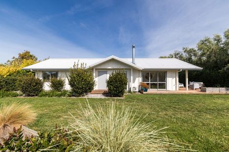 Photo of property in 14 Cape Grove, Haumoana, 4180