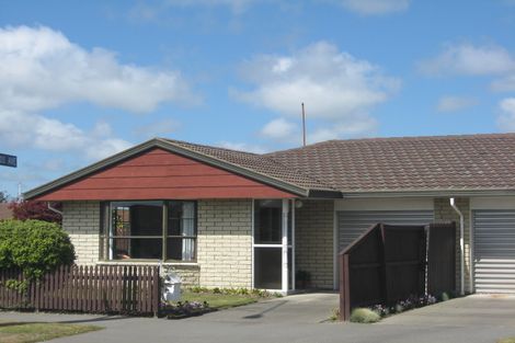Photo of property in 1/201 Sawyers Arms Road, Bishopdale, Christchurch, 8053