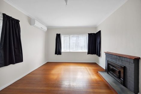 Photo of property in 44a Riemenschneider Street, Manaia, 4612