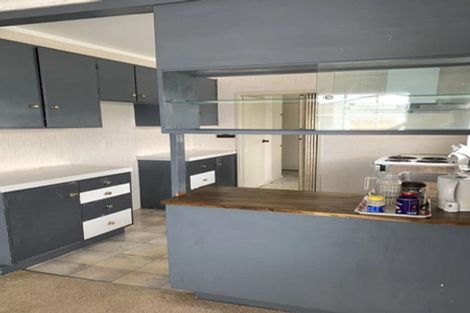 Photo of property in 365 Pakuranga Road, Pakuranga Heights, Auckland, 2010