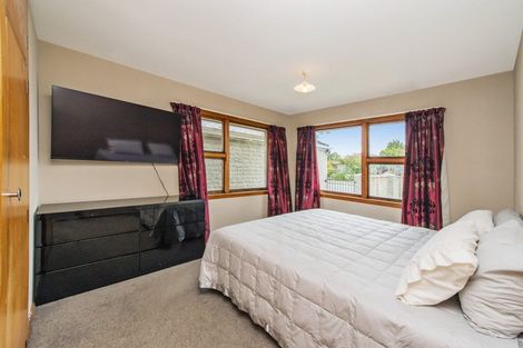 Photo of property in 17 Cunningham Place, Halswell, Christchurch, 8025