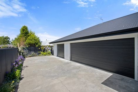 Photo of property in 25 Parsonage Road, Woodend, 7610