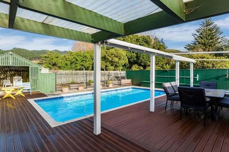 Photo of property in 116 Tilley Road, Paekakariki, 5034