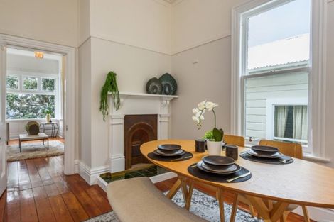 Photo of property in 57f3 Central Terrace, Kelburn, Wellington, 6012