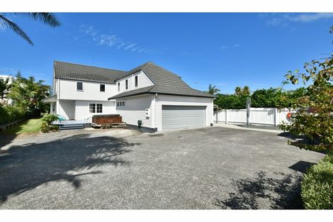 Photo of property in 11a Milton Road, Orewa, 0931