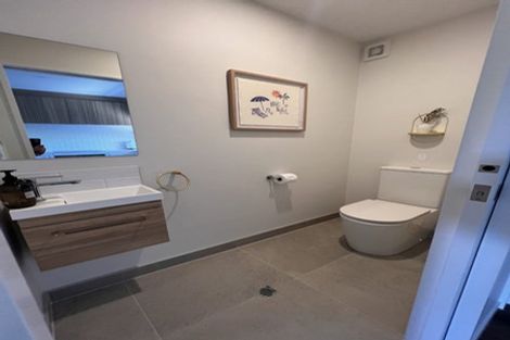 Photo of property in 3/5 Dellwood Avenue, Henderson, Auckland, 0612