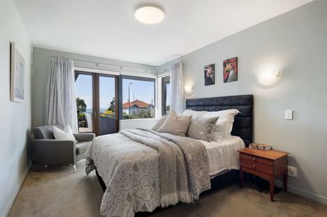 Photo of property in 190 Hurstmere Road, Takapuna, Auckland, 0622