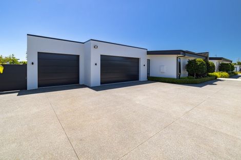 Photo of property in 20 Mersham Drive, Prebbleton, 7604