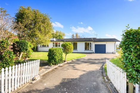 Photo of property in 28 Buick Crescent, Awapuni, Palmerston North, 4412