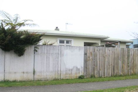 Photo of property in 42 Chester Street, Taradale, Napier, 4112