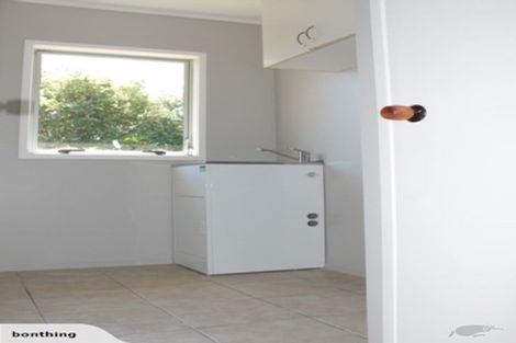 Photo of property in 11 Glenbury Place, Massey, Auckland, 0614